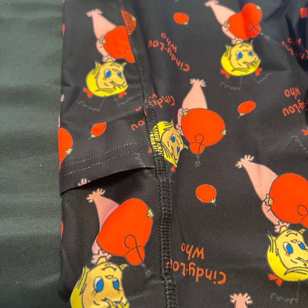 Spread the Holiday Cheer wearing a pair Cindy Lou Who Leggings! - Picture 3 of 8
